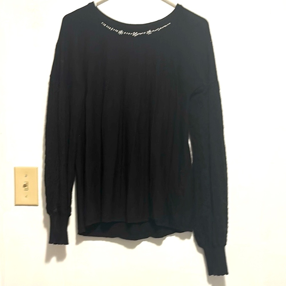Axes Femme Black Sweater with beaded collar